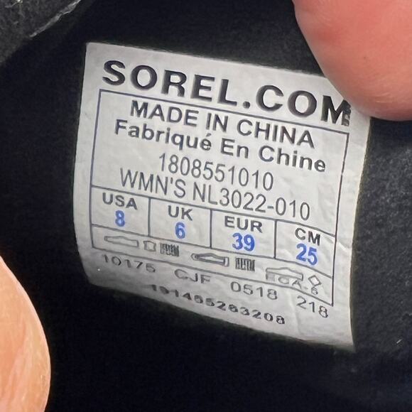 SOREL Joan of Arctic Wedge Chelsea Black Booties Womens 8 Slip On - Picture 7 of 8